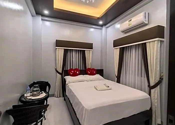 Yurich Hotel
