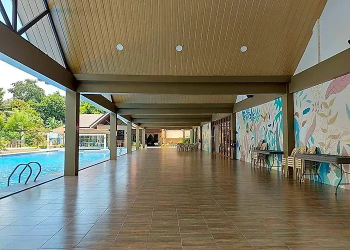 Evergreen Resort